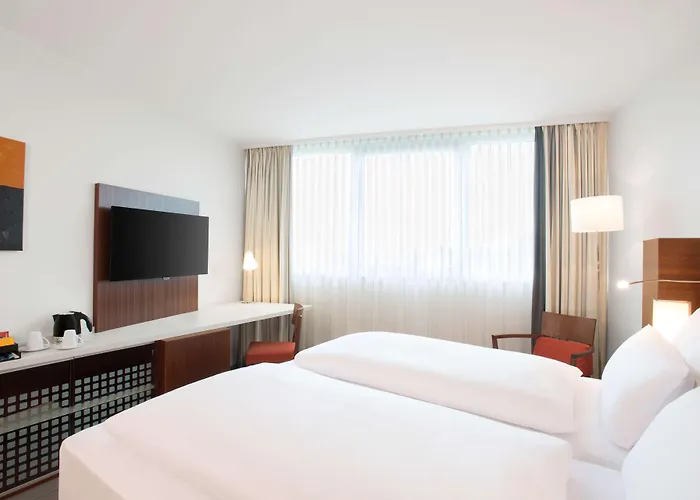 Otel Nh Frankfurt Niederrad 4*